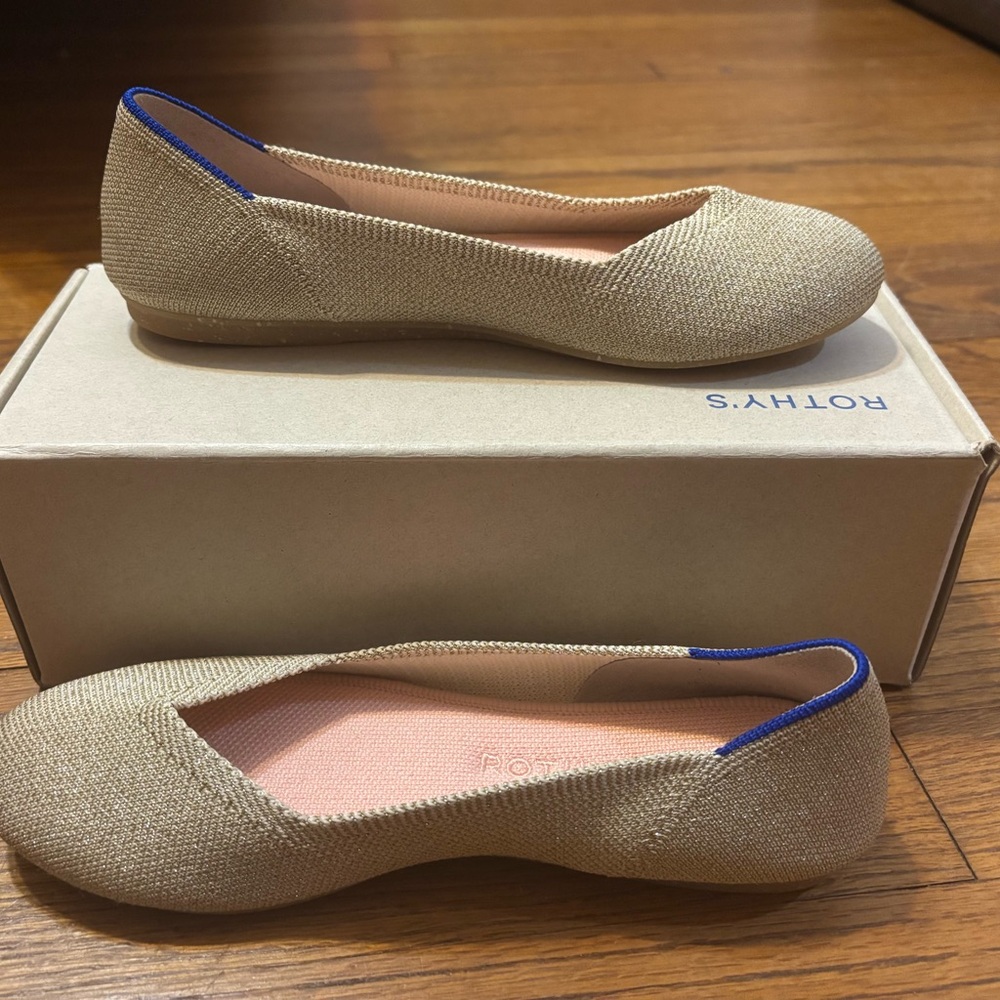 Rothy’s Platinum Metallic Gold Flats Size 6.5 Lightweight Ballet Shoes